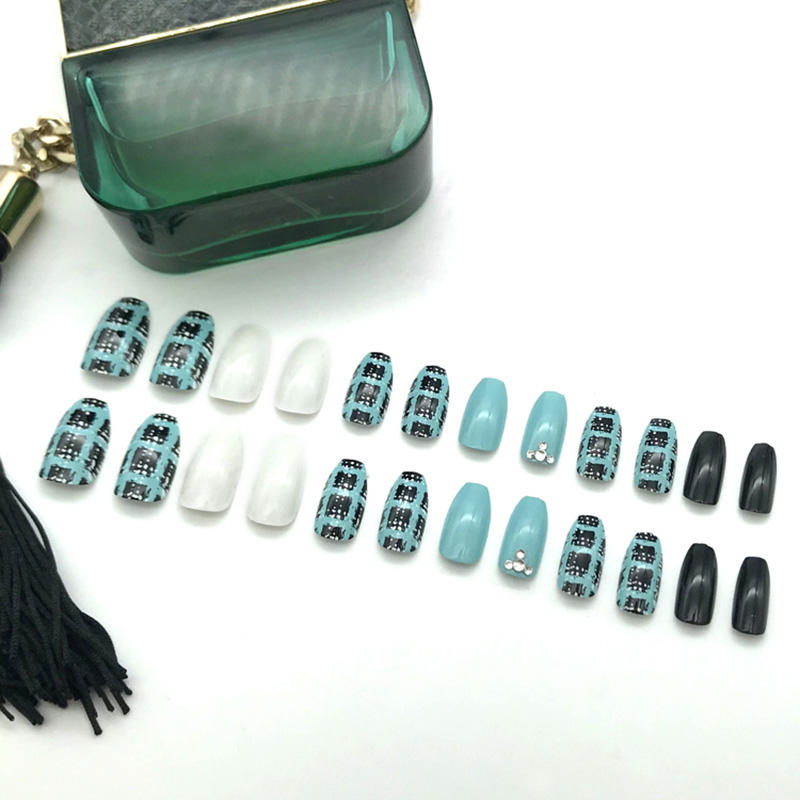 Newair Fake Nails grey false nails short supplier for christmas-1