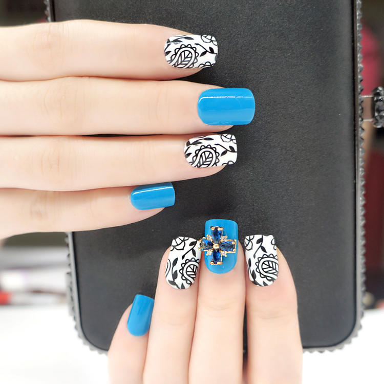 popular short artificial nails from China for girls-1